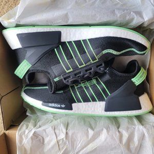 Adidas NMD R1 V2 Running Shoes GW4709